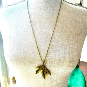 Autumn Leaf Antique Style Pendant Necklace, NWT